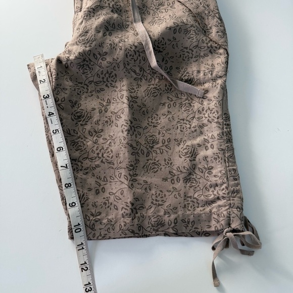 Sundance Baylee Bermuda Shorts Linen Blend Tan Floral Cargo Relaxed Fit Size 4 - Picture 13 of 15